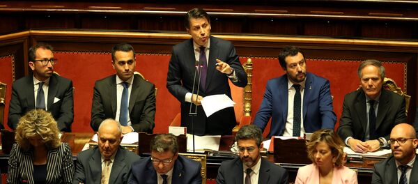 Newly appointed Italian Prime Minister Giuseppe Conte speaks next to Interior Minister Matteo Salvini, Minister of Labor and Industry Luigi Di Maio, Minister of Justice Alfonso Bonafede and Foreign Minister Enzo Moavero Milanesi during his first session at the Senate in Rome, Italy, June 5, 2018 - Sputnik Türkiye