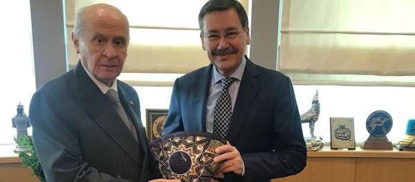 Melih Gökçek - Devlet Bahçeli Melih Gökçek - Devlet Bahçeli - Sputnik Türkiye