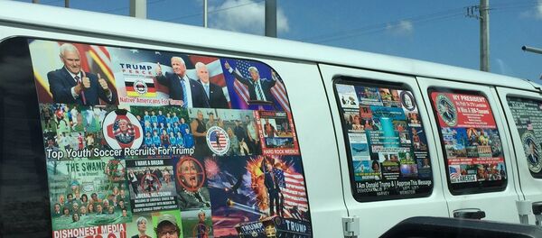Florida'da yakalanan bombalı paket furyasının zanlısı Cesar Sayoc'un minibüsü - Sputnik Türkiye