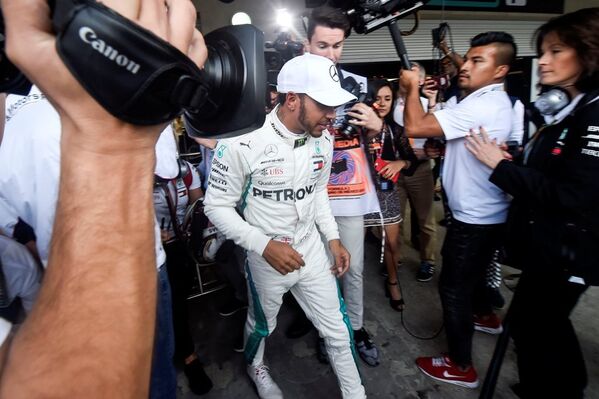 Mexican Grand Prix - Mercedes pilotu Lewis Hamilton - Sputnik Türkiye