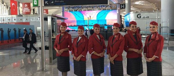 THY'nin yeni kabin kıyafetleri - Sputnik Türkiye