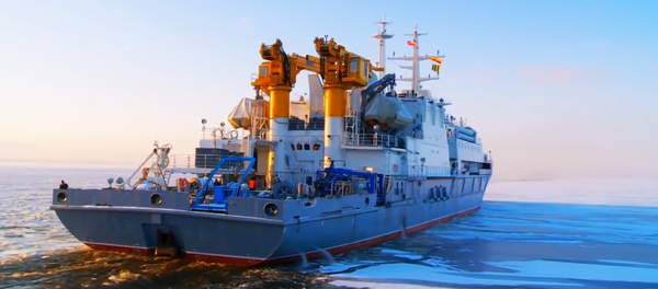 Rus askeri dalgıçlar 416 metre dibe iniş yaptı, rekora imza attı - Sputnik Türkiye