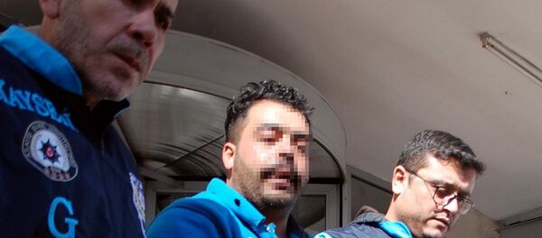 Tanju Ç. ve kardeşi Y.Ç. - Sputnik Türkiye