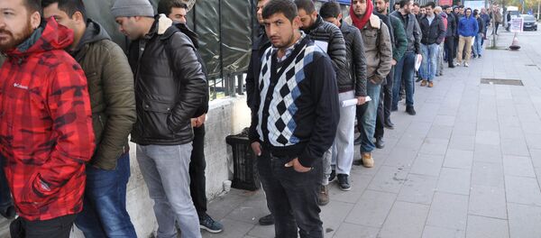 Ankara'da bedelli askerlik kuyruğu - Sputnik Türkiye