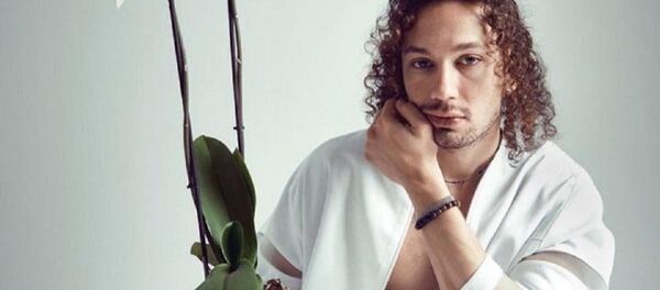 Oyuncu Efecan Şenolsun - Sputnik Türkiye