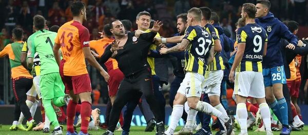 Galatasaray - Fenerbahçe - Hasan Şaş - Sputnik Türkiye