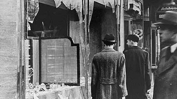 9-10 Kasım tarihlerinde yaşanan “Kristal Gece”, 1938 - Sputnik Türkiye