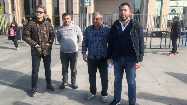 Uber sürücülerinden İstanbul Taksiciler Esnaf Odası Başkanı hakkında suç duyurusu - Sputnik Türkiye