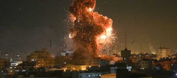 İsrail, Gazze'deki El Aksa televizyonunu vurdu İsrail, Gazze'deki El Aksa televizyonunu vurdu - Sputnik Türkiye