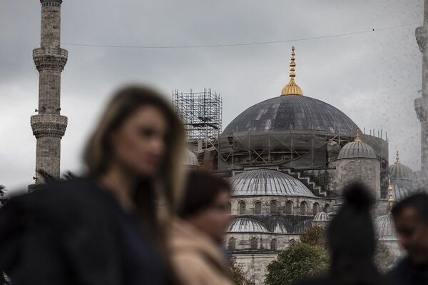 Çalışmalarının ibadet ve turist ziyaretlerini etkilemediği belirtildi. - Sputnik Türkiye
