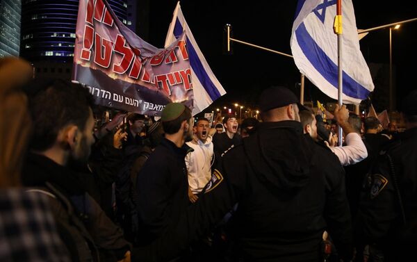 Tel Aviv'de Netanyahu karşıtı protesto - Sputnik Türkiye