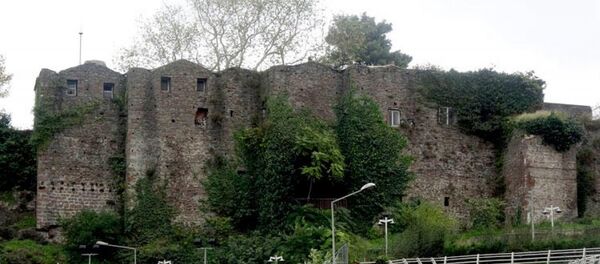 Güzelhisar Kalesi - Sputnik Türkiye