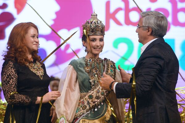 Kazan'da 'Tatar Kızı' 2018 Güzellik Yarışması - Sputnik Türkiye
