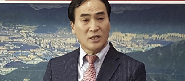 Interpol Başkanı Kim Jong-yang - Sputnik Türkiye