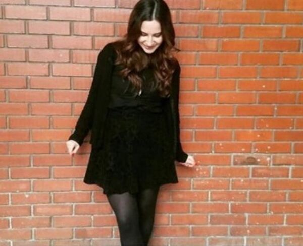 bir kamyonetin kasasının kafasına çarpması sonucu hayatını kaybeden İrem Kütük bir kamyonetin kasasının kafasına çarpması sonucu hayatını kaybeden İrem Kütük - Sputnik Türkiye