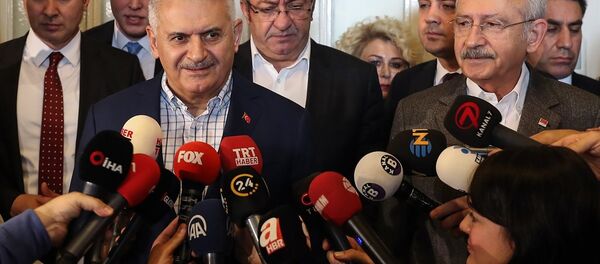 TBMM Başkanı Binali Yıldırım- CHP Genel Başkanı Kemal Kılıçdaroğlu - Sputnik Türkiye