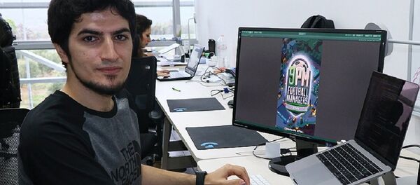 Yerli Football Manager: Yılmaz Vural'ın hayatından esinlendiler, oyuna 'adım sayar' eklediler - Sputnik Türkiye