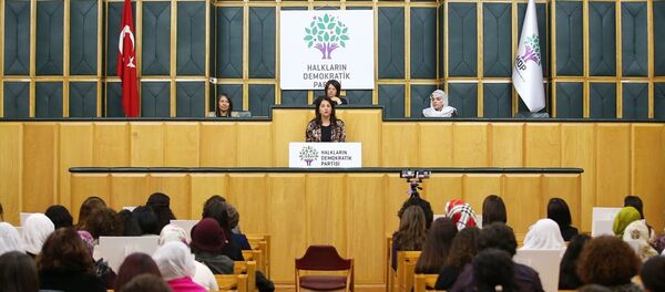 HDP grup toplantısı, Pervin Buldan - Sputnik Türkiye