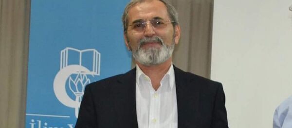 İbrahim Emiroğlu - Sputnik Türkiye