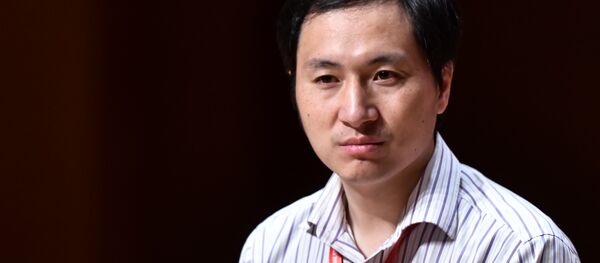 Çinli bilim insanı He Jiankui Çinli bilim insanı He Jiankui - Sputnik Türkiye