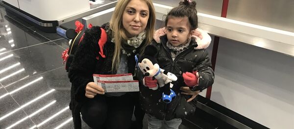 THY, İstanbul Havalimanı’ndan Trabzon’a ilk uçuşunu yaptı: 'Kızım reklamlarda görmüş, gelmek istedi' - Sputnik Türkiye