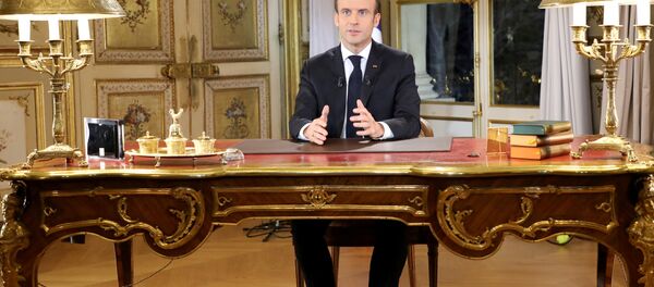 Macron'un önceden kaydedilmiş konuşması 13 dakika sürdü. - Sputnik Türkiye