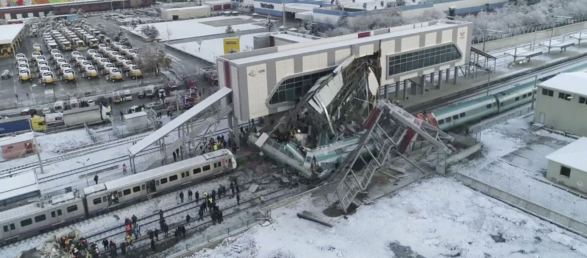 Ankara'da tren kazası - Sputnik Türkiye, 1920, 13.12.2018