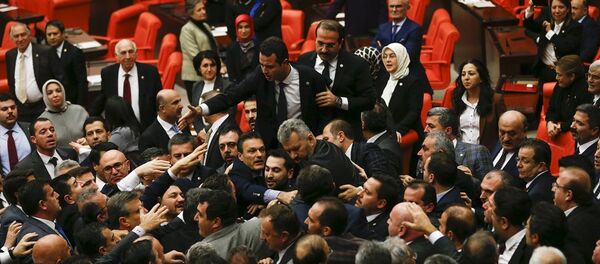 TBMM - tartışma - Sputnik Türkiye