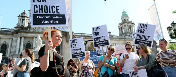 İrlanda -kürtaj yasası İrlanda -kürtaj yasası - Sputnik Türkiye