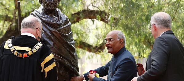 Gana - Gandhi heykeli - Sputnik Türkiye