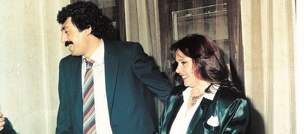 Muhterem Nur - Müslüm Gürses - Sputnik Türkiye