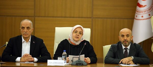 Asgari ücret belli oldu Asgari ücret belli oldu - Sputnik Türkiye