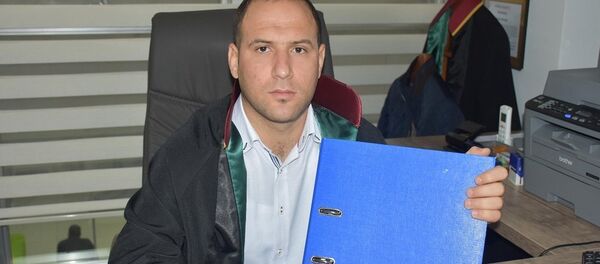 Klasör silah sayıldı, avukat cezaevine alınmadı - Sputnik Türkiye