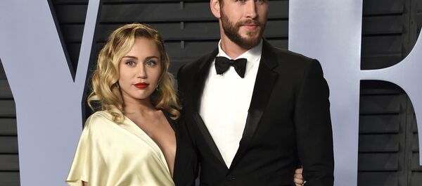 Miley Cyrus - Liam Hemsworth - Sputnik Türkiye
