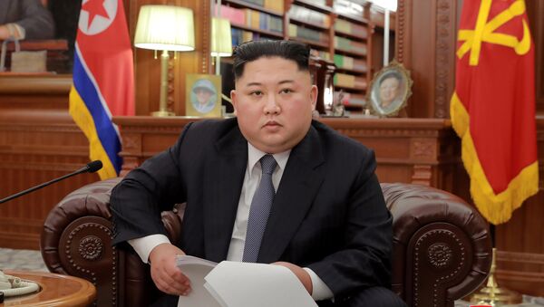 Kuzey Kore lideri Kim Jong-un, yeni yıl vesilesiyle devlet televizyonundan ulusa hitap etti. - Sputnik Türkiye
