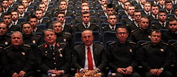 Çavuşoğlu, Jandarma ve Sahil Güvenlik Akademisi Başkanlığının düzenlediği konferansta katılımcılara hitap etti. - Sputnik Türkiye