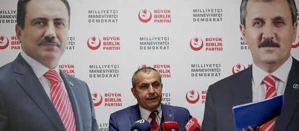 Büyük Birlik Partisi (BBP) İstanbul İl Başkanı Yaşar Sayan - Sputnik Türkiye