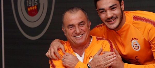 Fatih Terim-Ozan Kabak - Sputnik Türkiye