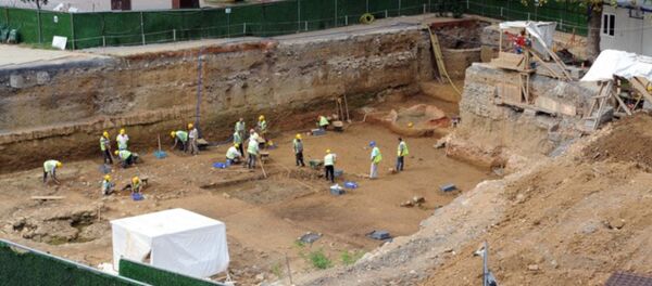 'Beşiktaş'ta bulunan 5500 yıllık mezarlar, metrodayken görülebilecek' - Sputnik Türkiye