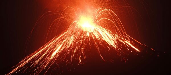 Anak Krakatau Yanardağı - Endonezya - Sputnik Türkiye