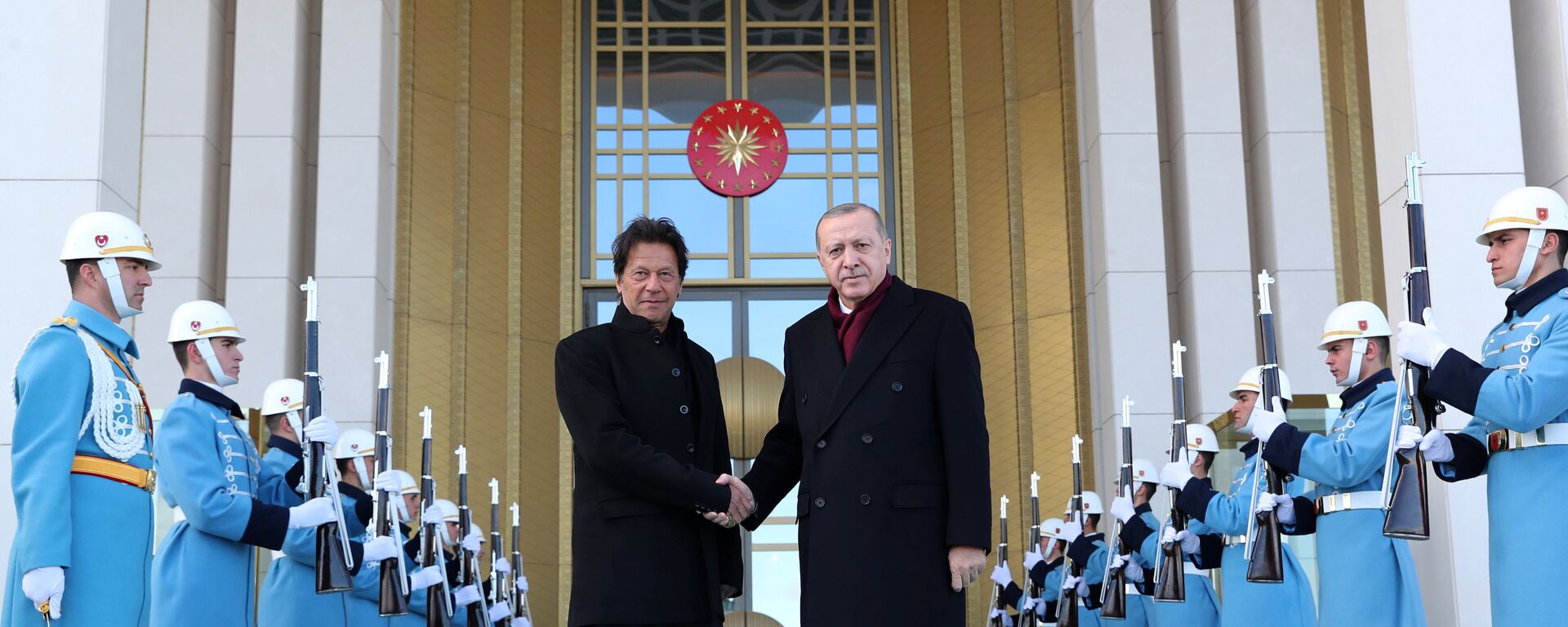 Türkiye Cumhurbaşkanı Recep Tayyip Erdoğan ve Pakistan Başbakanı İmran Han - Sputnik Türkiye, 1920, 21.12.2021