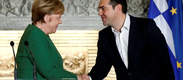 Almanya Başbakanı Angela Merkal ve Yunan mevkidaşı Aleksis Çipras - Sputnik Türkiye