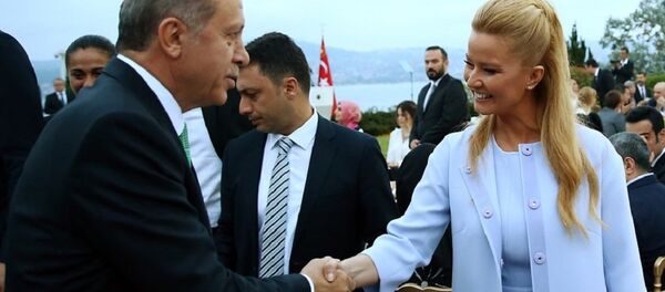 Müge Anlı - Recep Tayyip Erdoğan Müge Anlı - Recep Tayyip Erdoğan - Sputnik Türkiye