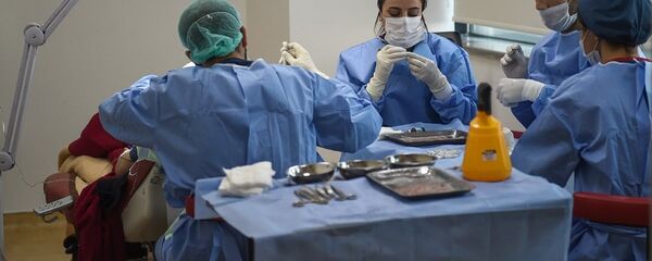 İstanbul'da saç ekimi ameliyatı - Sputnik Türkiye