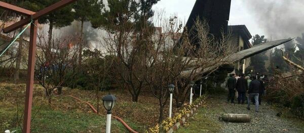 İran'da kargo uçağı düştü - Sputnik Türkiye