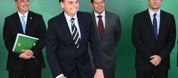Brezilya'nın yeni Devlet Başkanı Bolsonaro - Sputnik Türkiye