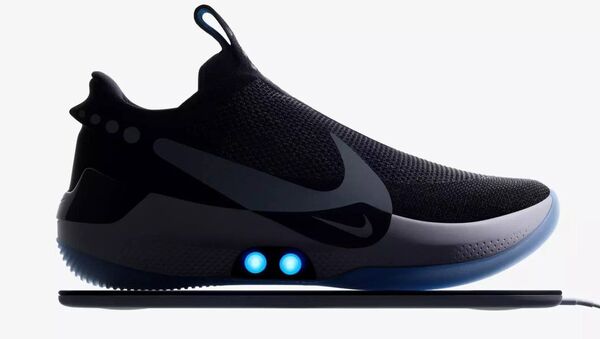 Nike'ın 'Adapt BB' isimli yeni ayakkabı modeli - Sputnik Türkiye