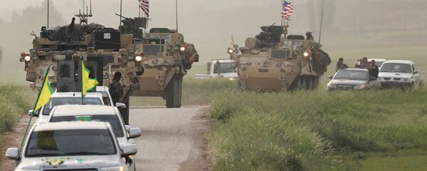 YPG, DSG ile birlikte devriye gezen ABD güçleri - Sputnik Türkiye