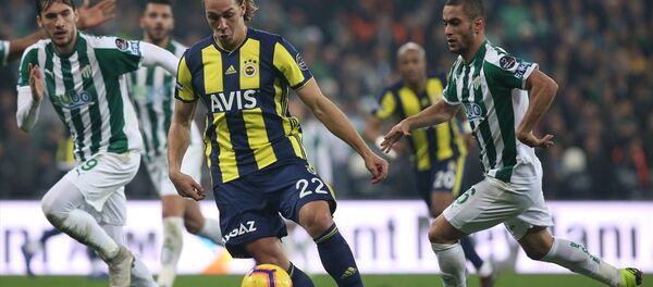 Spor Toto Süper Lig'inin 18. hafta maçında Fenerbahçe ve Bursaspor 1-1 berabere kaldı. - Sputnik Türkiye