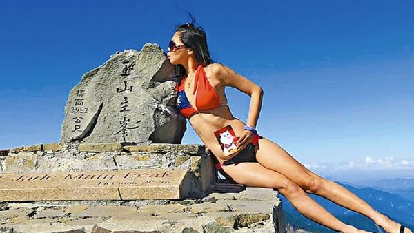 bikinili dağcı Gigi Wu - Sputnik Türkiye